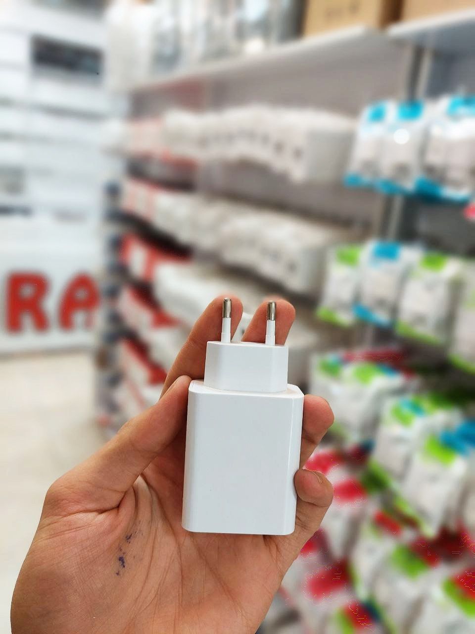 بدون عنوان
