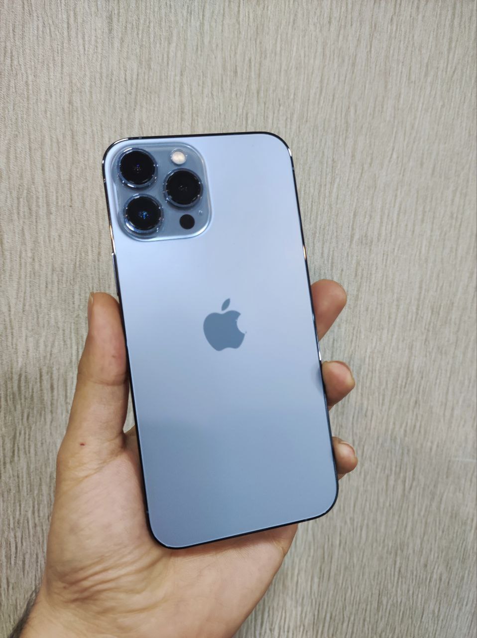 بدون عنوان