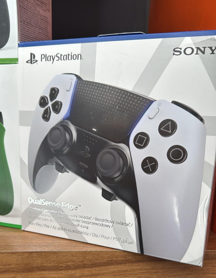 Dualsense Edge white