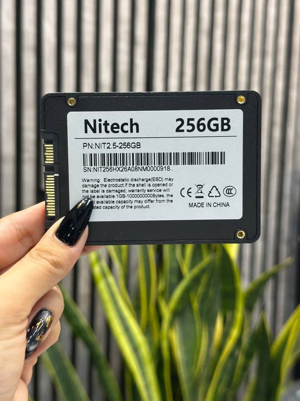 فروش حافظه اس اس دی nitech