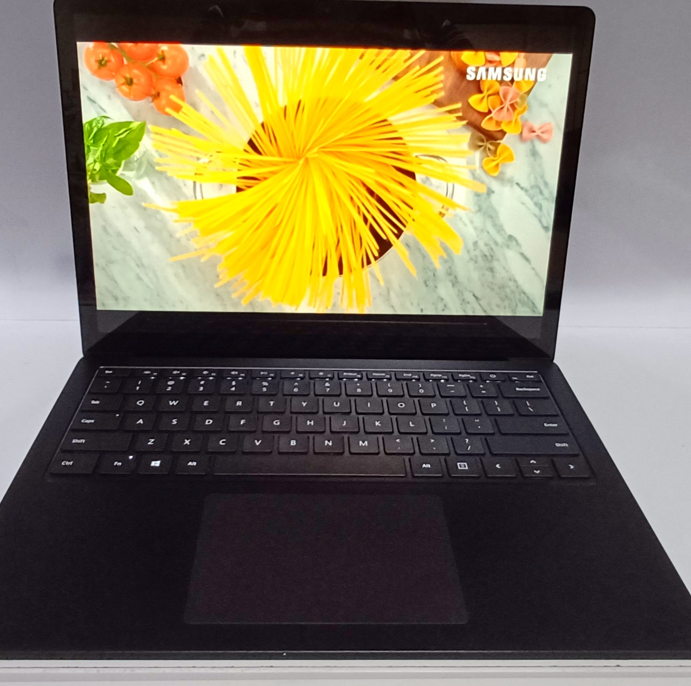 لپ تاپ استوک مایکروسافت مدل Surface Laptop4