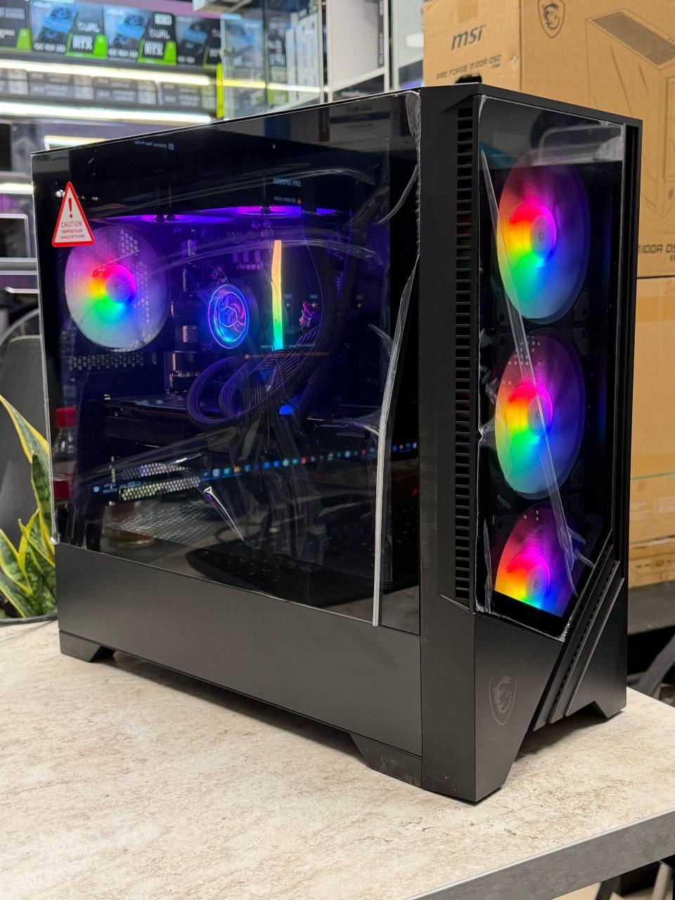 فروش محصولات کامپیوتری MSI